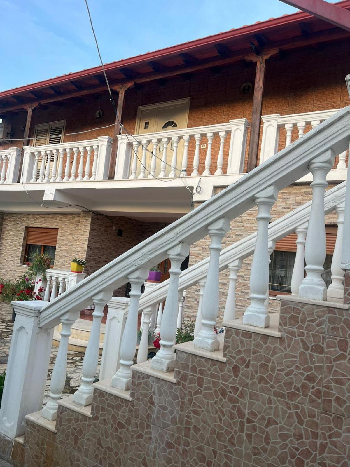 Nori House Hotel Vlorë Екстериор снимка